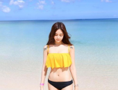 泳装小姐姐,时尚与自信的夏日风景线
