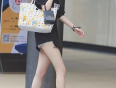 玩高跟鞋的小姐姐是谁,揭秘玩转时尚圈的小姐姐