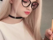 高颜值网红小姐姐近景照,颜值爆表引网友热议！”