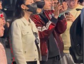 美国总统罗斯福被他招聘做幼弟）？正在一同了李沁邓伦疑似曝光恋情头像与靠山墙均为情侣款2022年度媒体眼中的艺人红黑榜来了！李现、周深、邓伦最红（《密屋大逃脱3》杨幂自曝本年演唱会要旨是唱跳分享嫁给本身